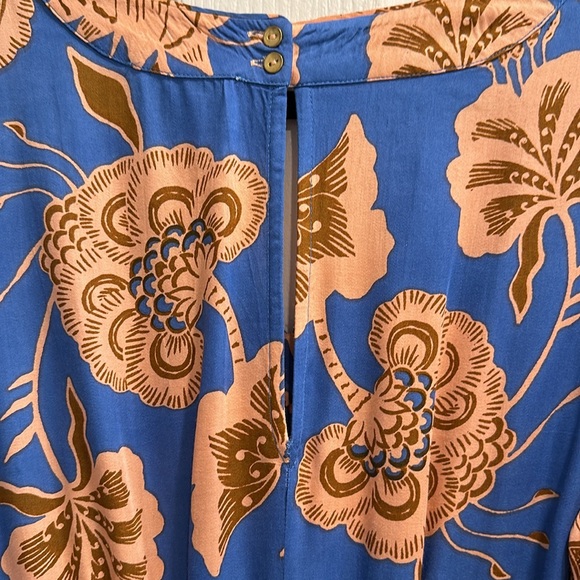 Omika Long sleeve Mini dress EUC - Picture 6 of 6